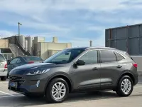 Usado Ford Kuga Titanium 150 CV (110 kW) 2022 Gris SUV