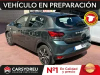 Usado Dacia Sandero Expression 101 CV (74 kW) 2025 Verde Berlina
