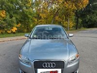 Usado Audi A4 140 CV (102 kW) 2006 Gris / plata Berlina