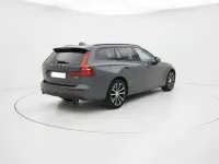 Usado Volvo V60 Momentum 197 CV (144 kW) 2022 Gris Familiar
