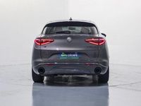 Usado Alfa Romeo Stelvio Veloce 210 CV (154 kW) 2021 Gris / plata SUV