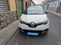 Usado Renault Captur Zen 120 CV (88 kW) 2013 Beige SUV