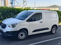 Usado Opel Combo 100 CV (73 kW) 2024 Blanco Monovolumen