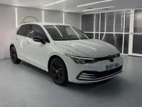 Usado VW Golf VIII Sportline 131 CV (96 kW) 2020 Blanco Berlina