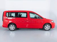 Usado VW Caddy Maxi 122 CV (89 kW) 2024 Rojo Monovolumen