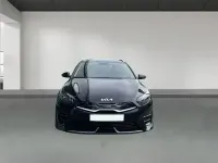 Usado Kia Ceed 141 CV (103 kW) 2024 Negro Utilitario