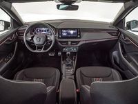 Usado Skoda Scala Monte Carlo 115 CV (84 kW) 2024 Blanco Utilitario