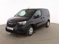 Usado Opel Combo Life Edition 102 CV (75 kW) 2022 Negro Monovolumen