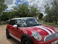 Usado Mini Cooper D 110 CV (80 kW) 2008 Rojo Utilitario
