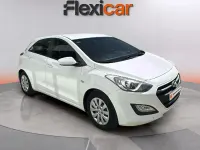 Usado Hyundai i30 100 CV (73 kW) 2015 Blanco Utilitario