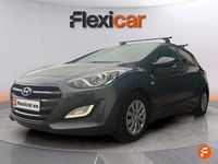 Usado Hyundai i30 100 CV (73 kW) 2017 Gris / plata Berlina