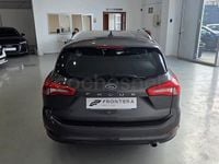 Usado Ford Focus Trend 120 CV (88 kW) 2019 Azul Familiar