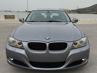 Occasion BMW 320 184 ch (135 kW) 2012 Gris Berline