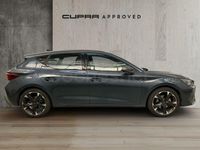 Usado Cupra Leon 150 CV (110 kW) 2025 Gris / plata Berlina