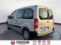 Usado Peugeot Partner Tepee Outdoor 90 CV (66 kW) 2010 Gris / plata Monovolumen