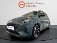 Usado Hyundai i10 67 CV (49 kW) 2023 Verde Utilitario