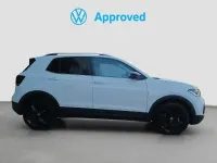Usado VW T-Cross Sportline 110 CV (80 kW) 2022 Blanco SUV