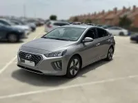 Usado Hyundai Ioniq Style 105 CV (77 kW) 2021 Gris Utilitario
