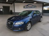 Usado Audi A3 Attraction 105 CV (77 kW) 2011 Azul Utilitario