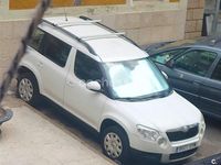 Usado Skoda Yeti Active 105 CV (77 kW) 2010 Blanco SUV