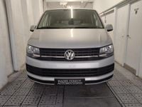 Usado VW Caravelle Comfortline 114 CV (83 kW) 2025 Gris Monovolumen