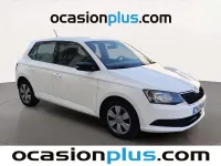 Usado Skoda Fabia Ambition 90 CV (66 kW) 2018 Gris Utilitario