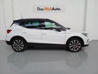 Usado Seat Arona FR 115 CV (84 kW) 2025 Blanco SUV