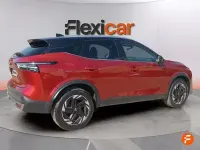Usado Nissan Qashqai N-Connecta 140 CV (102 kW) 2025 Rojo SUV