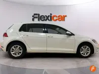 Begagnad VW Golf VII Edition 116 HK (85 kW) 2019 Vit Halvkombi