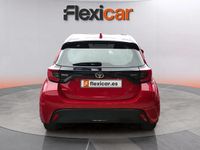 Usado Toyota Yaris Hybrid Active 116 CV (85 kW) 2024 Burdeos Utilitario