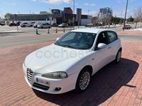 Usado Alfa Romeo 147 Distinctive 120 CV (88 kW) 2010 Blanco Utilitario