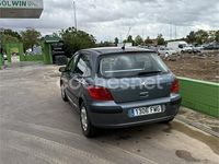 Usado Peugeot 307 110 CV (80 kW) 2007 Gris / plata Berlina