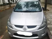 Usado Mitsubishi Grandis Instyle 136 CV (100 kW) 2007 Gris / plata Monovolumen