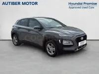 Usado Hyundai Kona 120 CV (88 kW) 2020 Gris / plata SUV