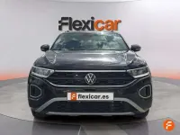 Usado VW T-Roc Life 150 CV (110 kW) 2024 Negro SUV