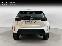 Usado Toyota Yaris Cross Active 116 CV (85 kW) 2022 Blanco SUV