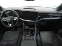 Usado VW Touareg R 462 CV (339 kW) 2025 Gris / plata SUV