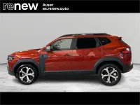 Uusi Dacia Duster Journey 130 HP (95 kW) 2025 Oranssi Katumaasturi