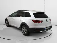 Usado Seat Leon 4Drive 150 CV (110 kW) 2018 Blanco Familiar