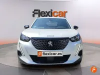 Usado Peugeot 2008 Allure 101 CV (74 kW) 2022 Blanco SUV