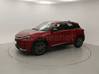 Usado Lexus LBX 136 CV (100 kW) 2025 Rojo SUV