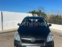 Usado Toyota Corolla Verso Luna 136 CV (100 kW) 2008 Gris / plata Monovolumen