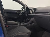 Usado Skoda Karoq SportLine 150 CV (110 kW) 2025 Azul SUV