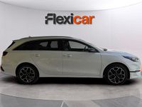 Usado Kia Ceed Style 101 CV (74 kW) 2025 Blanco Utilitario