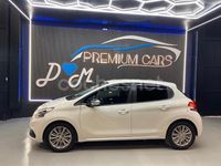 Usado Peugeot 208 Active 99 CV (72 kW) 2019 Blanco Utilitario