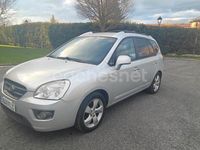 Usado Kia Carens 140 CV (102 kW) 2007 Gris / plata Monovolumen