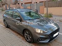 Usado Ford Focus ST-Line 125 CV (91 kW) 2019 Gris / plata Familiar