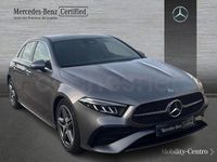 Usado Mercedes A180 AMG line 116 CV (85 kW) 2024 Gris montaña Berlina