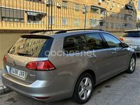 Usado VW Golf VII Advance 110 CV (80 kW) 2017 Gris / plata Familiar