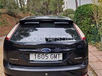 Begagnad Ford Focus Trend 115 HK (84 kW) 2009 Svart Sedan